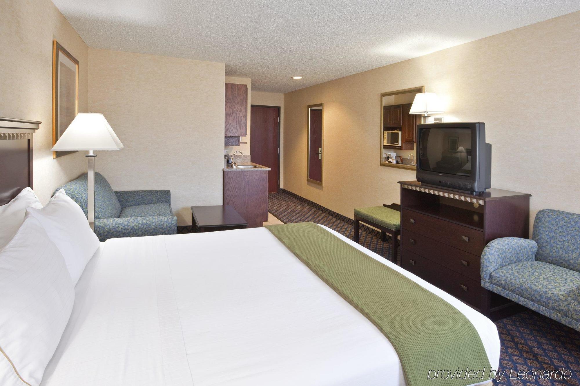 Sunbury Holiday Inn Express Hotel & Suites Delaware-Columbus Area, An Ihg Hotel חדר תמונה